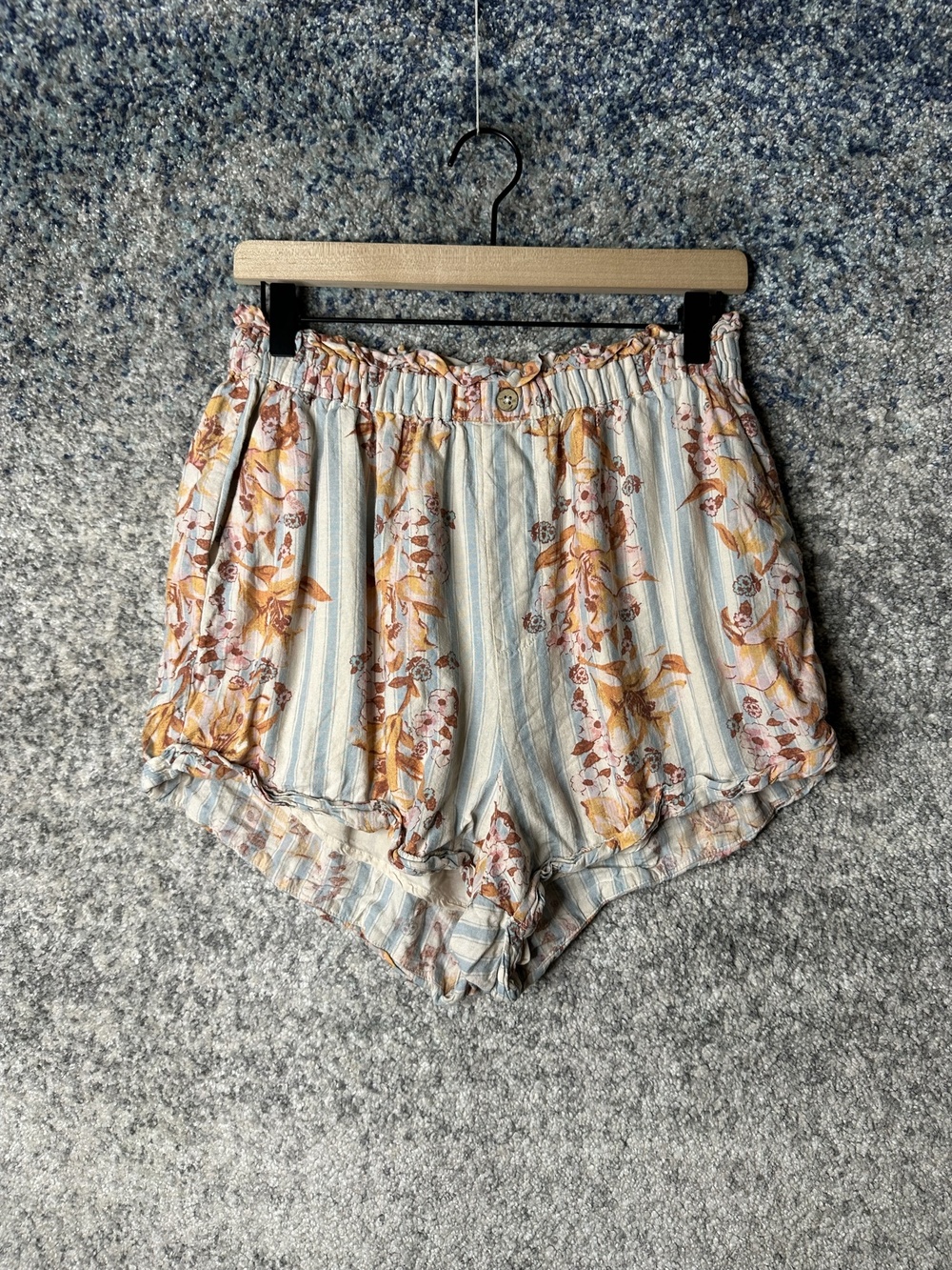 Free People Shorts Womens Medium Blue Floral Stripe Paperbag Linen Blend Ruffle